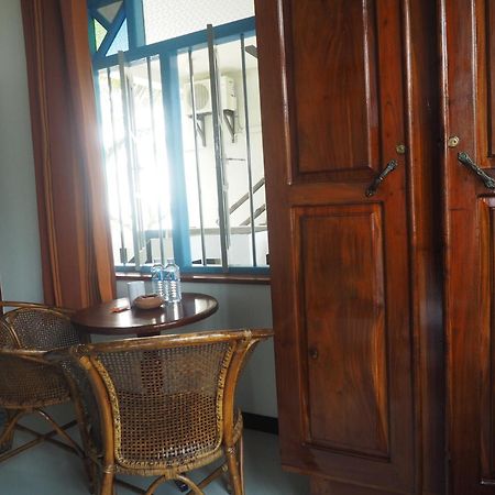 Main Reef Guest House ฮิกคาดูวา ภายนอก รูปภาพ